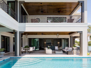 Studio G & Steve Murray | Paradise on S. Bay | Sarasota, FL, Chibi Moku Architectural Films Chibi Moku Architectural Films Modern Corridor, Hallway and Staircase Concrete Beige