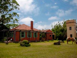 Fazenda Palmares - Ampliação, CABRAL Arquitetos CABRAL Arquitetos Country style house