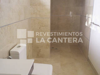 Pisos de Mármol Crema Marfil, Revestimientos La Cantera c.a. Revestimientos La Cantera c.a. Modern bathroom Marble