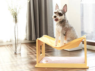 반려동물 가구 Pet Furniture – 밀크테이블 (빈스브라운), TWOINPLACE TWOINPLACE モダンデザインの リビング