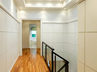 Hallway & Skylight Douglas Design Studio Modern corridor, hallway & stairs