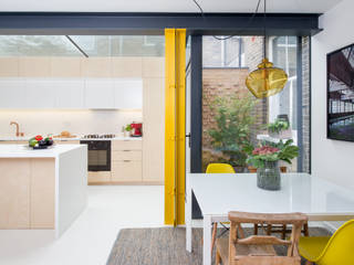 Hackney Flat P1, CCASA Architects CCASA Architects Comedores modernos Contrachapado