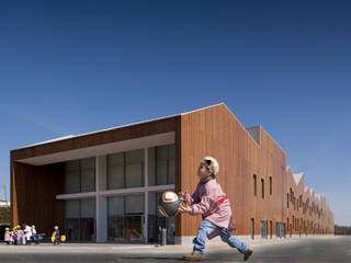 Mouriz School , CNLL CNLL Gewerbeflächen Holz Holznachbildung