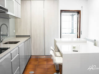 O PODER DE COMPARTIMENTAR, Grupo HC Grupo HC Modern kitchen