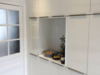 Cuisine équipée bruxelles, M2 design M2 design 現代廚房設計點子、靈感&圖片 實木 Multicolored