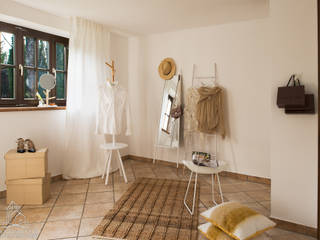 Ankleide Langmayer Immobilien & Home Staging Ankleidezimmer im Landhausstil