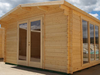 LOG CABINS, TIMBERWORLD LTD TIMBERWORLD LTD Jardines de estilo clásico Madera Acabado en madera