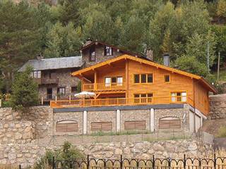 RUSTICASA | 10 projetos | Andorra, RUSTICASA RUSTICASA Wooden houses Solid Wood Multicolored