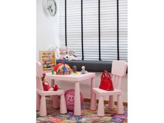 Minton Condo Interior Design Singapore, Posh Home Posh Home Stanza dei bambini moderna