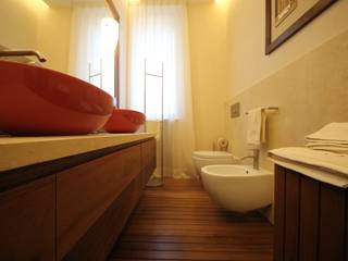 Bagno in legno di teak , Falegnameria Ferrari Falegnameria Ferrari Salle de bain moderne