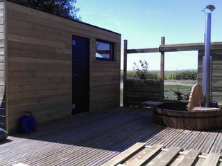 Le Nid, un habitat modulaire nomade, Alter Ec'Home& Alter Ec'Home& Commercial spaces Solid Wood Multicolored