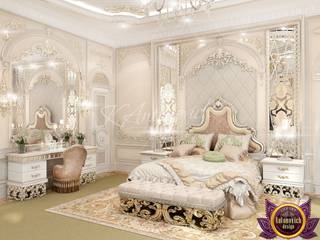 Populent master bedroom design of Katrina Antonovich, Luxury Antonovich Design Luxury Antonovich Design Classic style bedroom