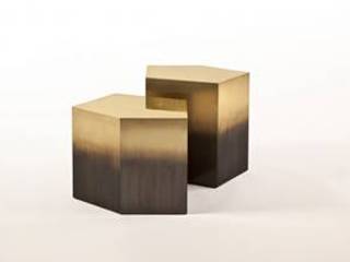 Side Tables, Egg Designs CC Egg Designs CC غرفة المعيشة نحاس/برونز