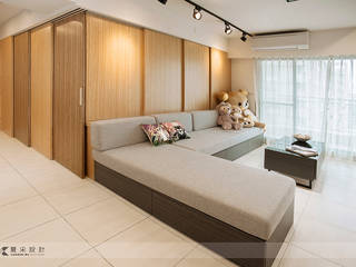 富立DC休閒會館, 寬森空間設計 寬森空間設計 Industrial style living room Solid Wood Multicolored