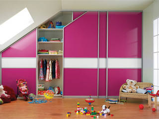 Sliding Door Fitted Wardrobe for Children's Bedroom with Sloped Ceiling , Bravo London Ltd Bravo London Ltd Modern style bedroom Aluminium/Zinc Pink