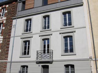 Loft dans une maison bourgeoise, Atelier Claire Dupriez Atelier Claire Dupriez Maisons modernes