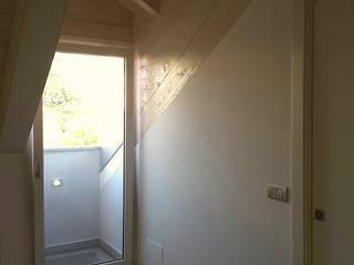 Casa Savada, ArchitetturaTerapia® ArchitetturaTerapia® Modern Bedroom Wood White