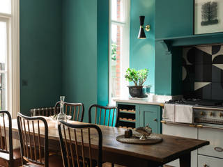 The Upminster Kitchen by deVOL, deVOL Kitchens deVOL Kitchens Classic style kitchen Blue