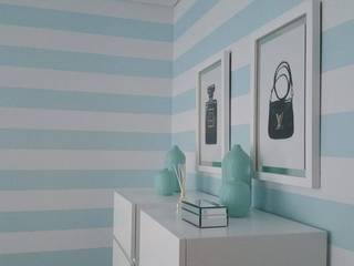 Blue LOve Room, Espaços Únicos - EU InteriorDecor Espaços Únicos - EU InteriorDecor Dormitorios modernos