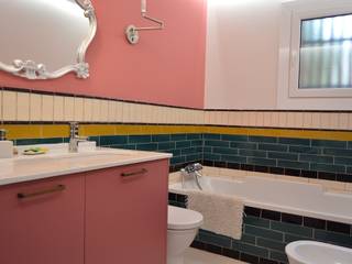 Interior remodelling , Fernandez Architecture Fernandez Architecture Eclectic style bathroom Tiles Purple/Violet
