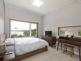 경남 사천시 전원주택, (주)그린홈예진 (주)그린홈예진 Moderne Schlafzimmer