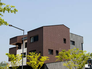 더 테라스3_울산 중구 약사동 413-21 상가주택, AAG architecten AAG architecten Case moderne