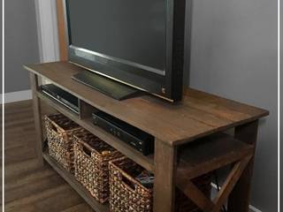 MESA DE TV, Pequeños Proyectos Pequeños Proyectos Rustykalny salon Drewno O efekcie drewna