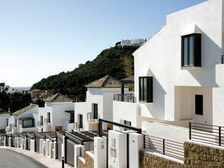 NUVILA, HABITANTE HABITANTE Houses