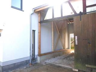 Scheunensanierung + Revitalisierung eines Eifelhofes | Neubau EFH, pickartzarchitektur pickartzarchitektur Minimalist houses Wood Wood effect