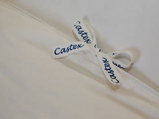 Couette naturelle 90% duvet, CASTEX CASTEX モダンスタイルの寝室 天然繊維 ベージュ