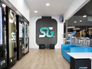 GIMNASIOS SYNERGYM | MÁLAGA | 2014, Klic Arquitectos Klic Arquitectos พื้นที่เชิงพาณิชย์