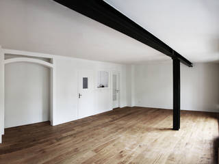 Denkmalgeschütztes Einfamilinhaus, KGRUPPE KGRUPPE Living room