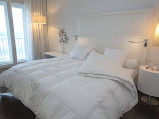Couette naturelle 90% duvet, CASTEX CASTEX モダンスタイルの寝室 天然繊維 ベージュ