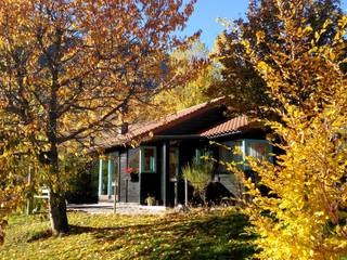 RUSTICASA | Cabañas Patagónicas | Outono, RUSTICASA RUSTICASA Espaces commerciaux Bois massif Multicolore Hôtels