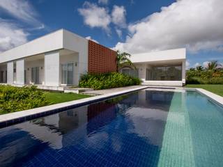 CASA T, TEÓFILO OTONI ARQUITETURA TEÓFILO OTONI ARQUITETURA Casas minimalistas Concreto