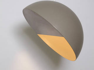 Lámpara Crescent, Natural Urbano Natural Urbano Commercial spaces Metal