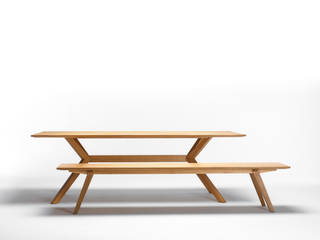 cibusX Tisch - Bank Kombination, Hildinger und Koch Hildinger und Koch Minimalist dining room Wood Wood effect
