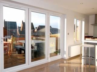 Top Class Windows,Doors and Conservatories, West Country Windows West Country Windows Klasyczne domy