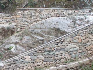 Progetto area verde Felicina Maritano, AHORA ARCHITETTURA AHORA ARCHITETTURA Jardines de estilo rural Piedra