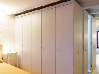 Caldeireiros Houses, Clínica de Arquitectura Clínica de Arquitectura Dormitorios minimalistas Madera Blanco