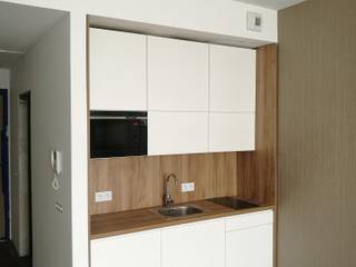 Aneks kuchenny, apartament w OVO Wrocław, KuchnieQ KuchnieQ Modern Mutfak Ahşap Ahşap rengi