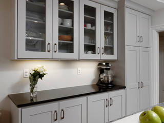Design Build Capitol Hill Renovation, BOWA - Design Build Experts BOWA - Design Build Experts Kitchen Grey