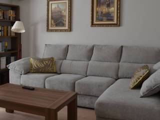 Salon comedor con dobles cortinas en plata y ocre, Villalba Interiorismo Villalba Interiorismo Living room