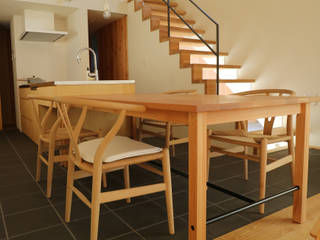 Order Table Fukaya City, コト コト Cocinas modernas Madera Acabado en madera