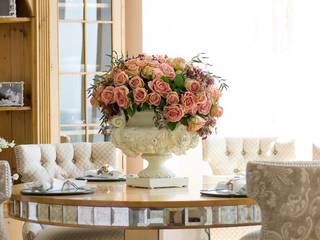 Boston Meets Paris, Kellie Burke Interiors Kellie Burke Interiors Sala da pranzo in stile classico