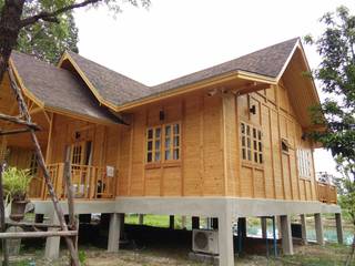 Loghome. นครนายก, Sukjai Logcabin Partnership Sukjai Logcabin Partnership مساحات تجارية خشب نقي Multicolored مكاتب ومحلات