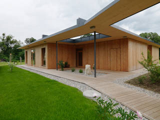 Haus G, Dietger Wissounig Architekten Dietger Wissounig Architekten Einfamilienhaus Holz Holznachbildung