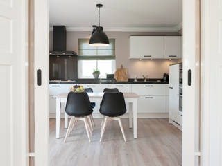 Woonhuis, CM Interieurarchitect CM Interieurarchitect Country style kitchen Wood Wood effect