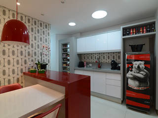 Sofisticado, moderno e prático, Intetto Arquitetura e Interiores Intetto Arquitetura e Interiores Modern kitchen