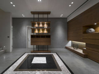 House D 鄧宅, 構築設計 構築設計 Modern Corridor, Hallway and Staircase